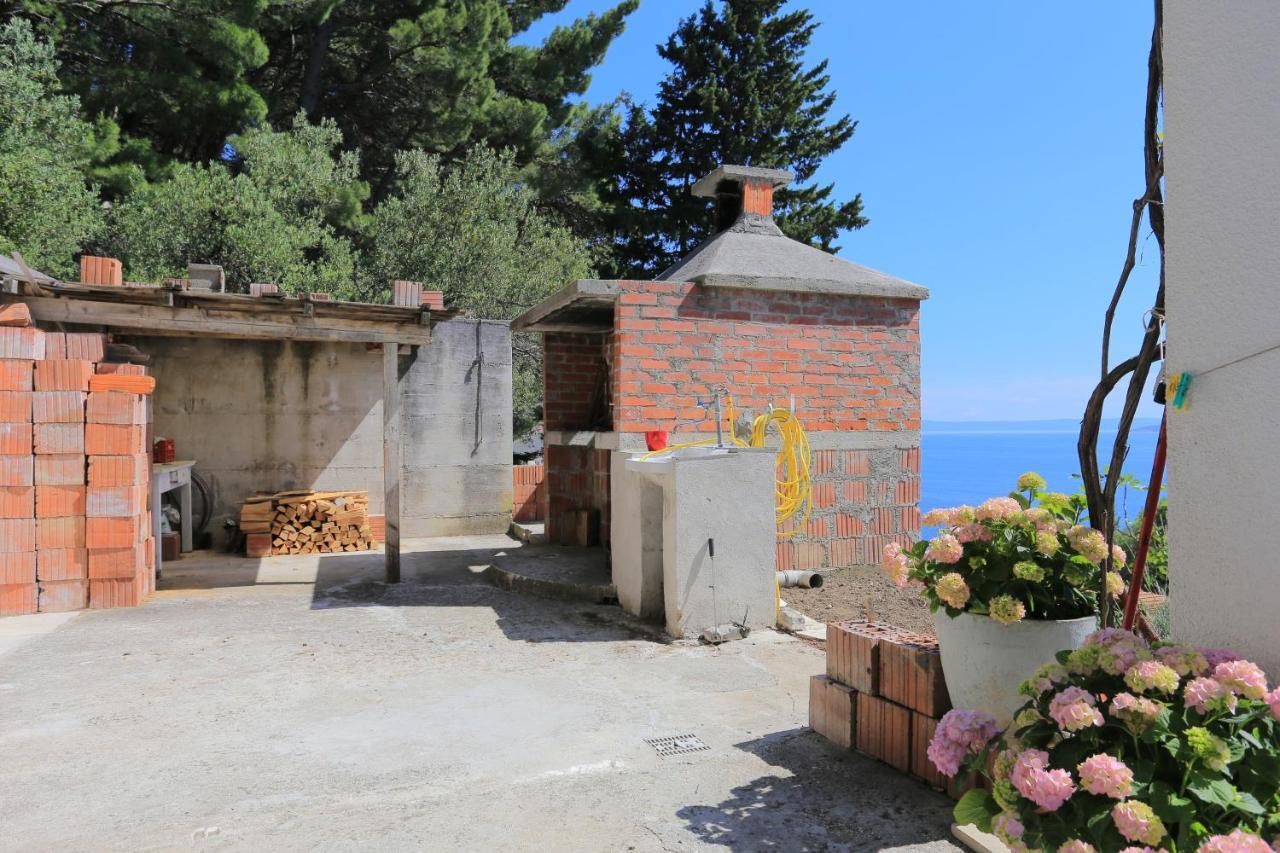 Apartments With A Parking Space Brela, Makarska - 6043 Exterior foto